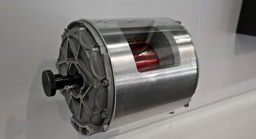 汽車電動(dòng)機(jī)通解:它能秒殺傳統(tǒng)發(fā)動(dòng)機(jī)嗎?